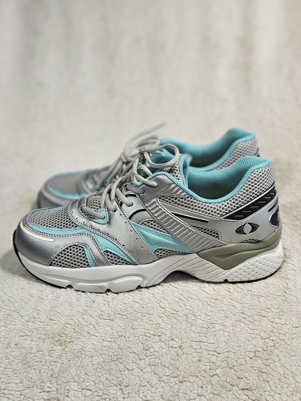 Apex Boss Runner Women‘s Blue Gray Mesh Sneakers Size 10.5 Wide.